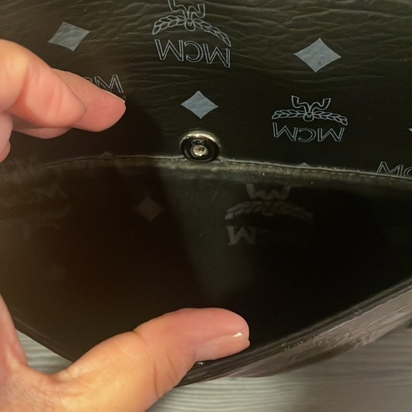 MCM Document/Messenger Monogram Bag - Picture 8 of 15